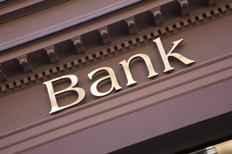United States has a diverse range of safe banks where you can put your money