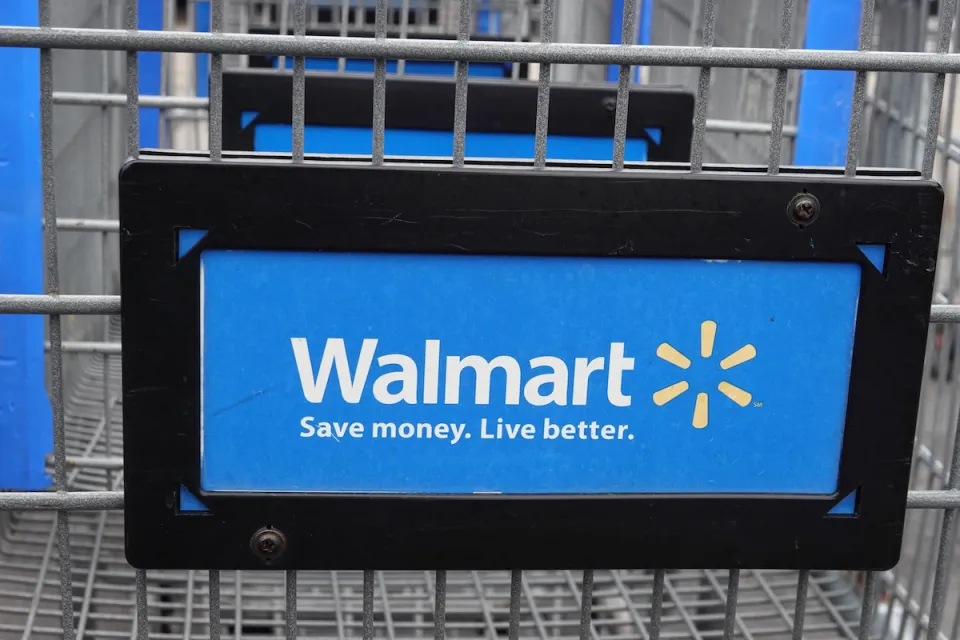 Walmart card is a savings alternative for the store