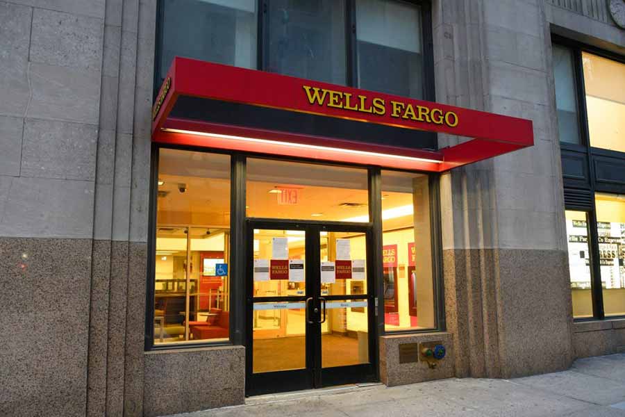 Wells Fargo customer service number in Spanish